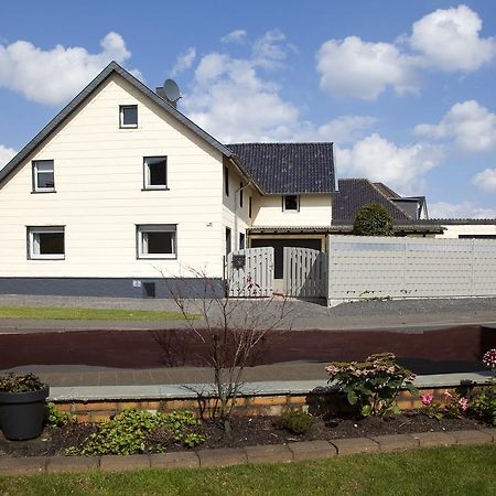 Ferienhaus Im Gruenen Eifel 슈라이덴 외부 사진