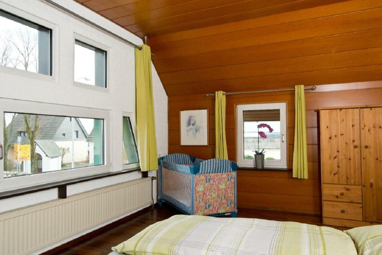 Ferienhaus Im Gruenen Eifel 슈라이덴 외부 사진
